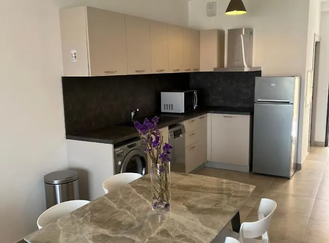 Casa Olmia Кальви