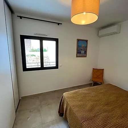 Casa Olmia 아파트호텔 칼비