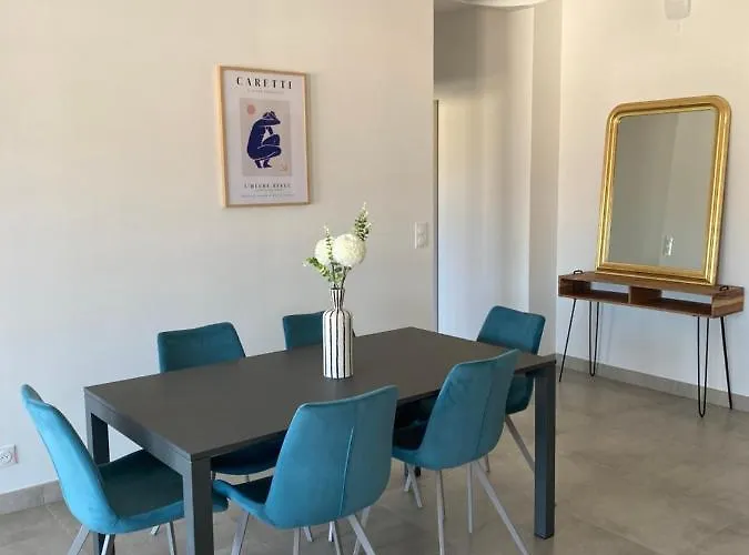 Casa Olmia Aparthotel