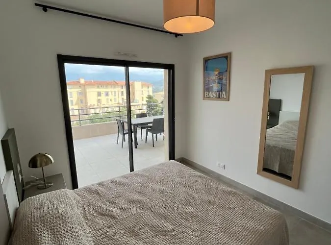 Casa Olmia Calvi (Corsica)