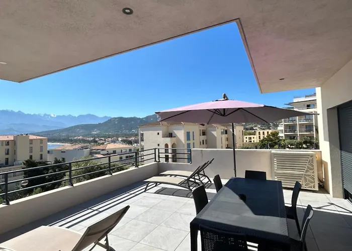 Casa Olmia Aparthotel Calvi (Corsica)