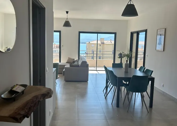 Casa Olmia Calvi (Corsica)